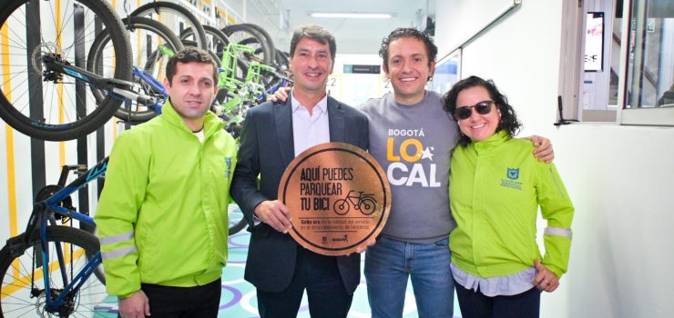 Alcaldías de Santa Fe, Teusaquillo y Usme recibieron Sello Oro por los cicloparqueaderos en sus sedes