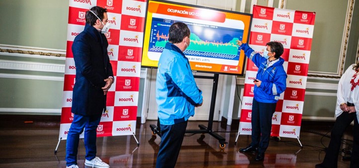 Bogotá pasa de alerta roja a alerta naranja y decreta nuevas medidas