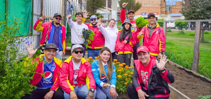 Barras futboleras que siembran vida