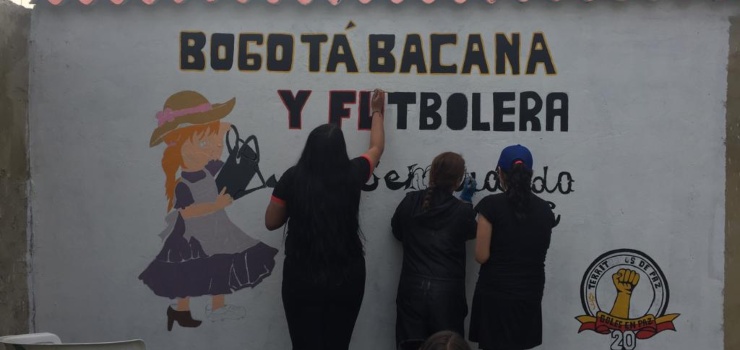 El pulso de las mujeres futboleras por ganarse un espacio en las barras de sus equipos