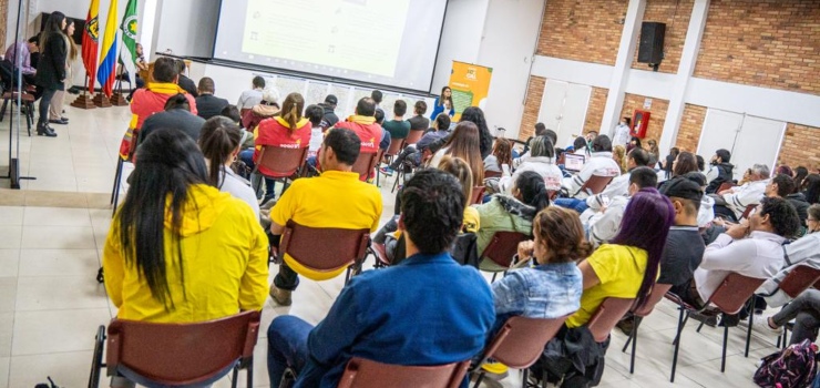 La Secretaría de Gobierno presenta la estrategia ‘Capstone’ para solucionar los conflictos en la ciudad