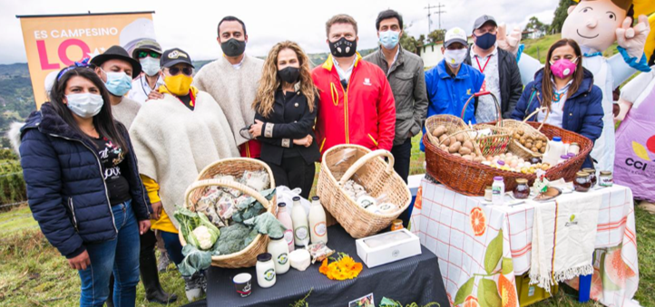 Bogotá invertirá más de 6 mil millones de pesos en sus campesinos