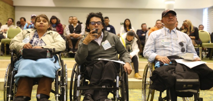 Las personas con discapacidad y sus cuidadores ya cuentan con un plan de atención especial en Bogotá