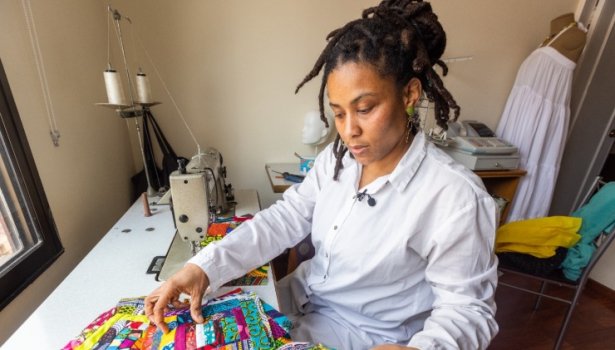 La fauna de San Andrés y la cultura africana hechas prendas y accesorios