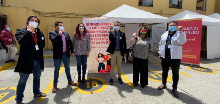 Alcaldía Local De Chapinero Firma El Pacto “Yo Me Comprometo” Alcaldía Local De Chapinero Firma El Pacto “Yo Me Comprometo”