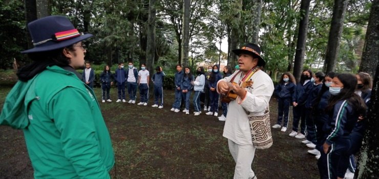 El Consejero de Juventud que protege la salud mental de la infancia y adolescencia en Bogotá