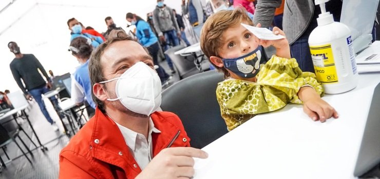 Niños y niñas de 3 a 11 años ya se pueden vacunar contra el Covid-19 en Bogotá