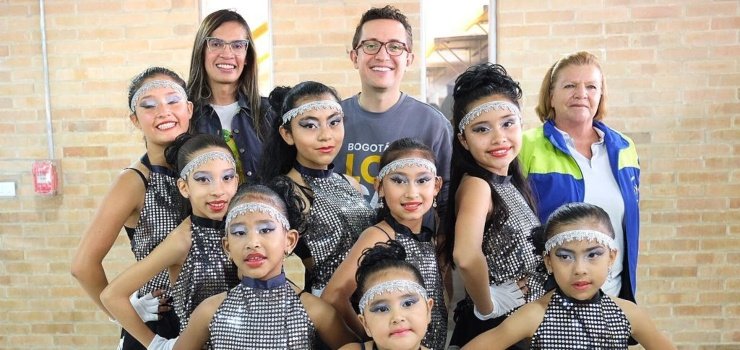 Secretario de Gobierno de Bogotá y Alcaldesa Local (e) entregan a la comunidad la Casa de la Cultura de Ciudad Bolívar Secretario de Gobierno de Bogotá y Alcaldesa Local (e) entregan a la comunidad la Casa de la Cultura de Ciudad Bolívar