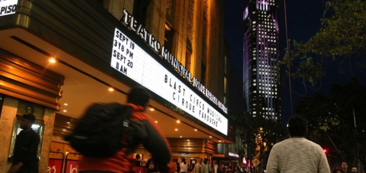 Fotografía de la fachada del Teatro Jorge Eliecer Gaitán En Semana Santa, disfruta de la oferta cultural desde casa